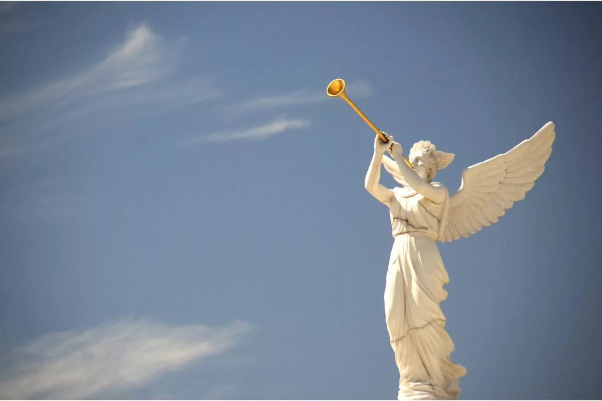 40 Fascinating And Awe Inspiring Bible Verses About Angels
